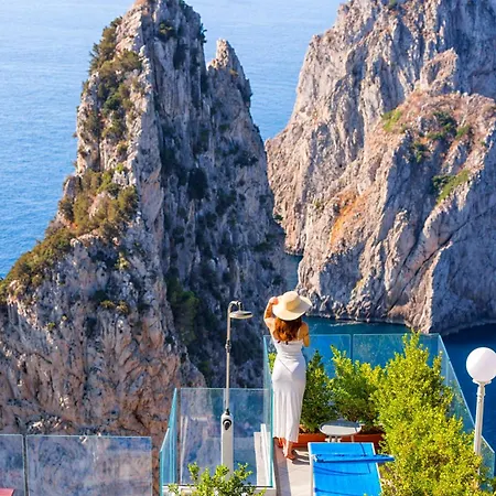 Faraglionensis Monaconehouse Капри