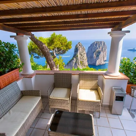 Faraglionensis Monaconehouse * Capri