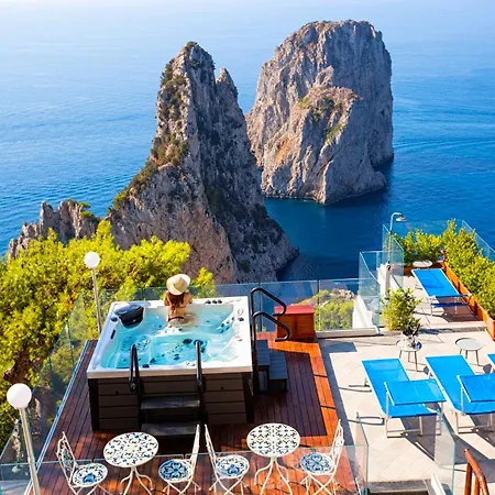 Villa Faraglionensis Monaconehouse