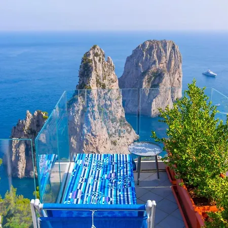 فيلة Faraglionensis Monaconehouse