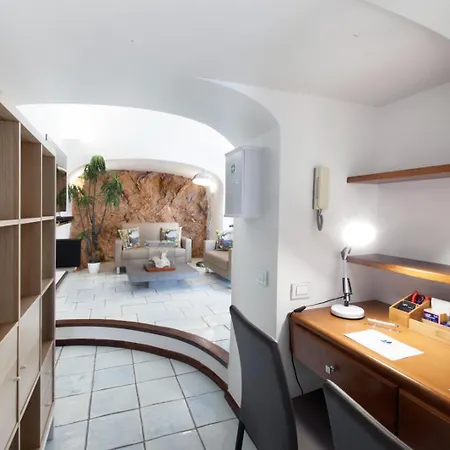 Faraglionensis Monaconehouse