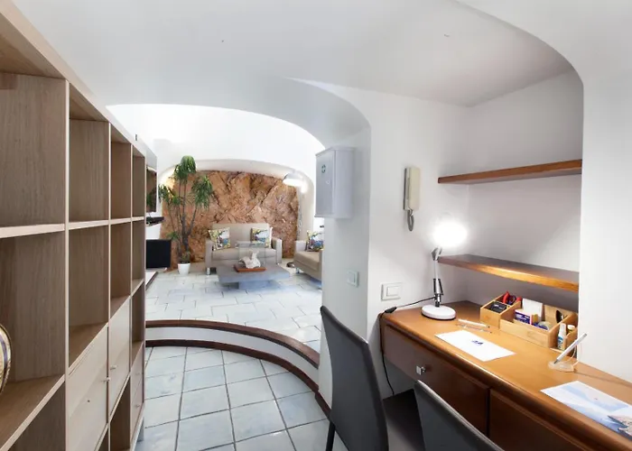 Faraglionensis Monaconehouse