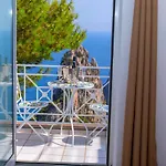 Villa Faraglionensis Monaconehouse